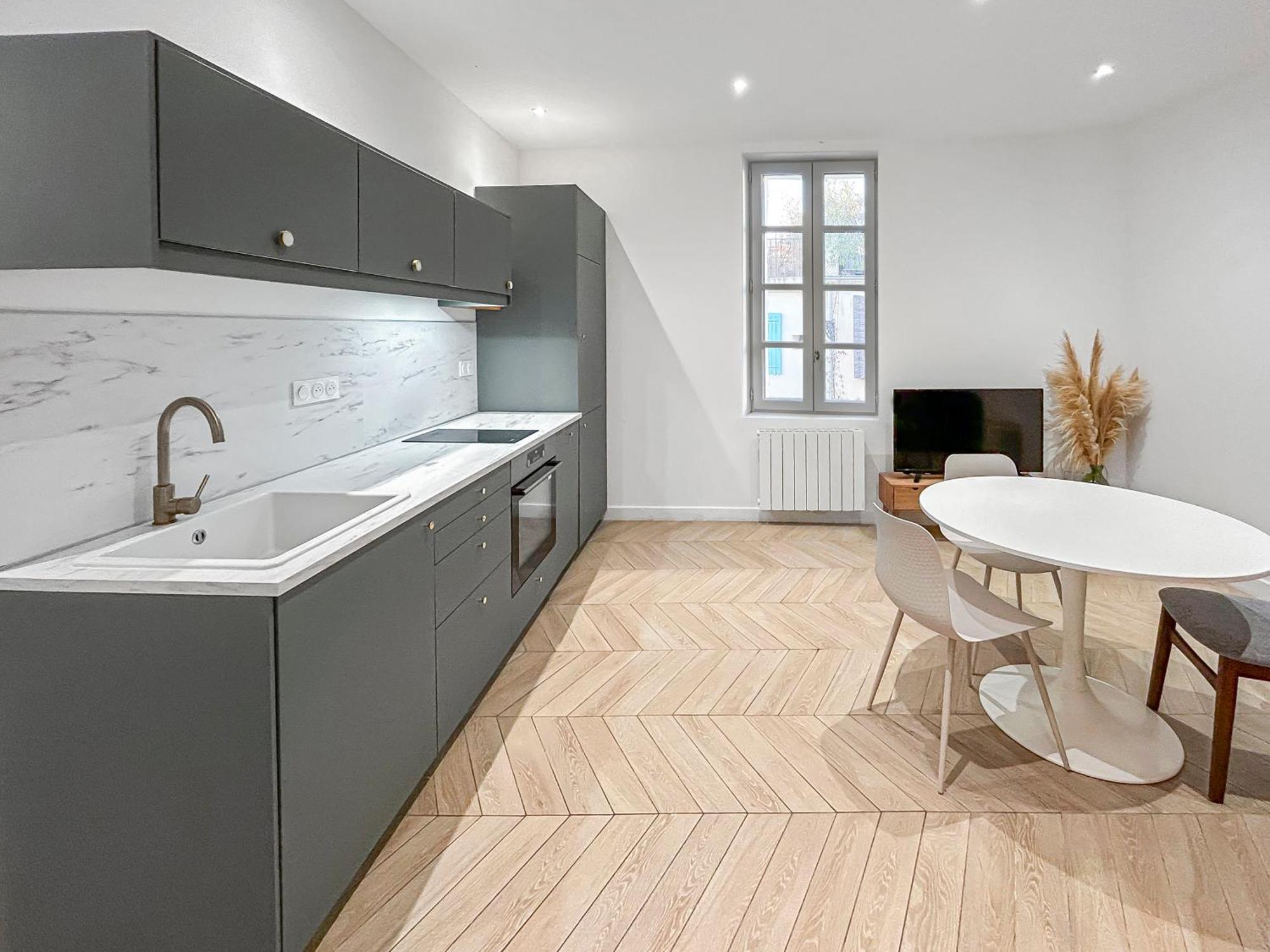 Hebergements Modernes & Cosy A Arles T3 Et T2 Elegants 외부 사진