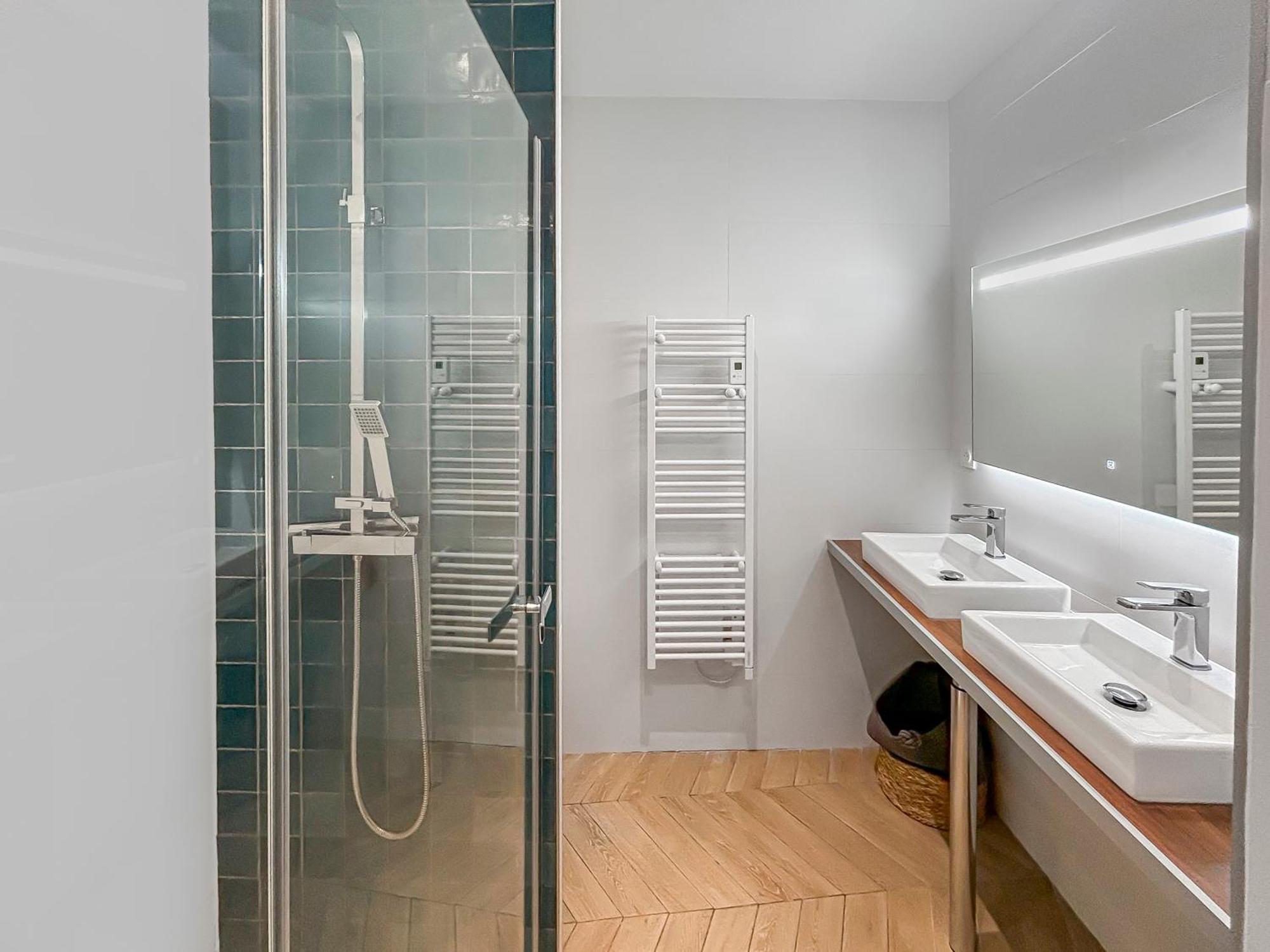 Hebergements Modernes & Cosy A Arles T3 Et T2 Elegants 외부 사진