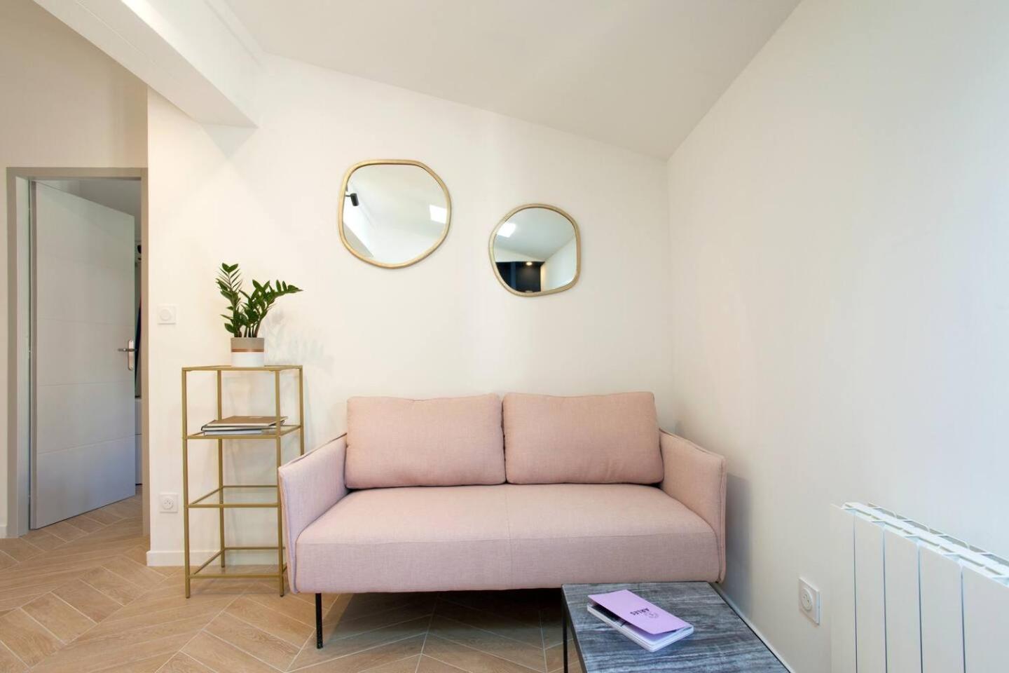 Hebergements Modernes & Cosy A Arles T3 Et T2 Elegants 외부 사진